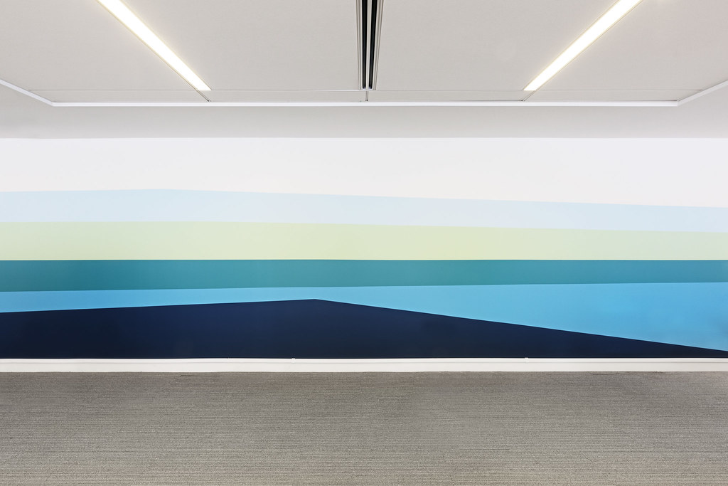 Custom decorative wall finish